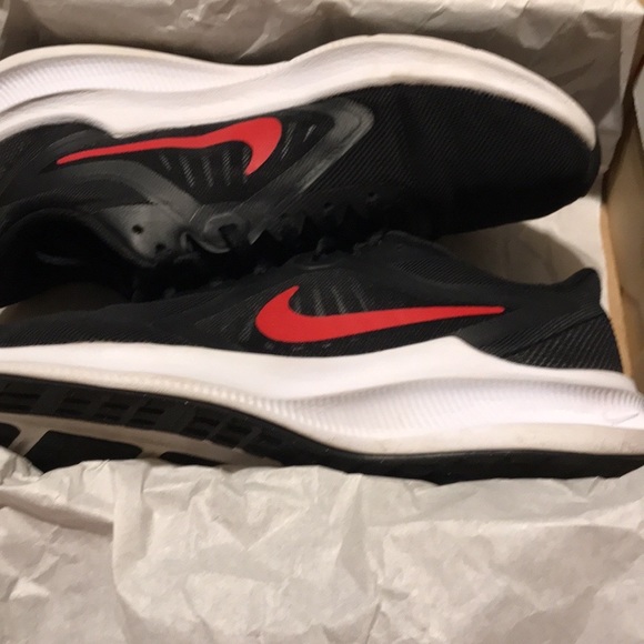 Nike running shoes - Picture 2 of 9